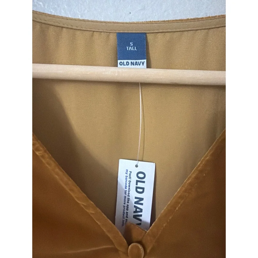 Old Navy Women Gold Velvet Puff Sleeve V-Neck Button Front Blouse‎ Sz S Tall NEW